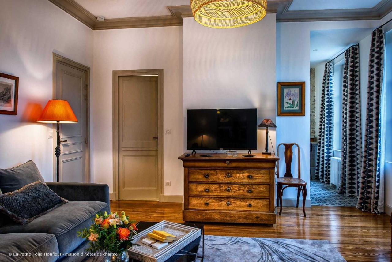 Bed and Breakfast La Petite Folie Honfleur Esterno foto