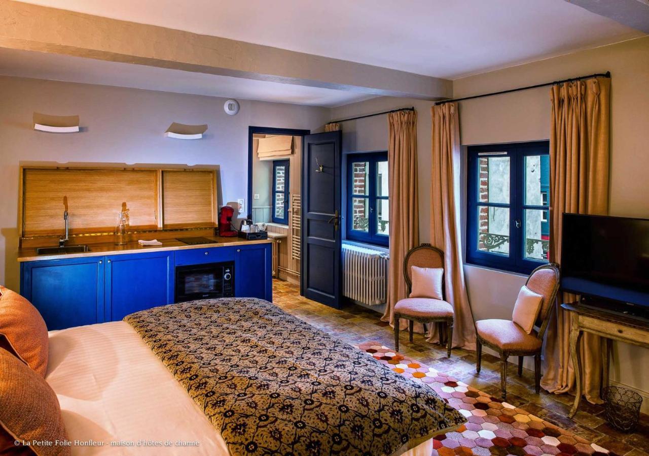 Bed and Breakfast La Petite Folie Honfleur Esterno foto