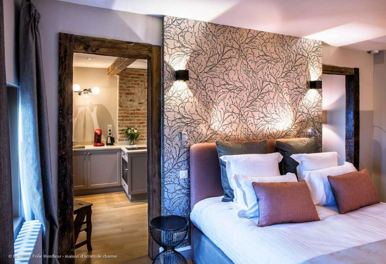 Bed and Breakfast La Petite Folie Honfleur Esterno foto