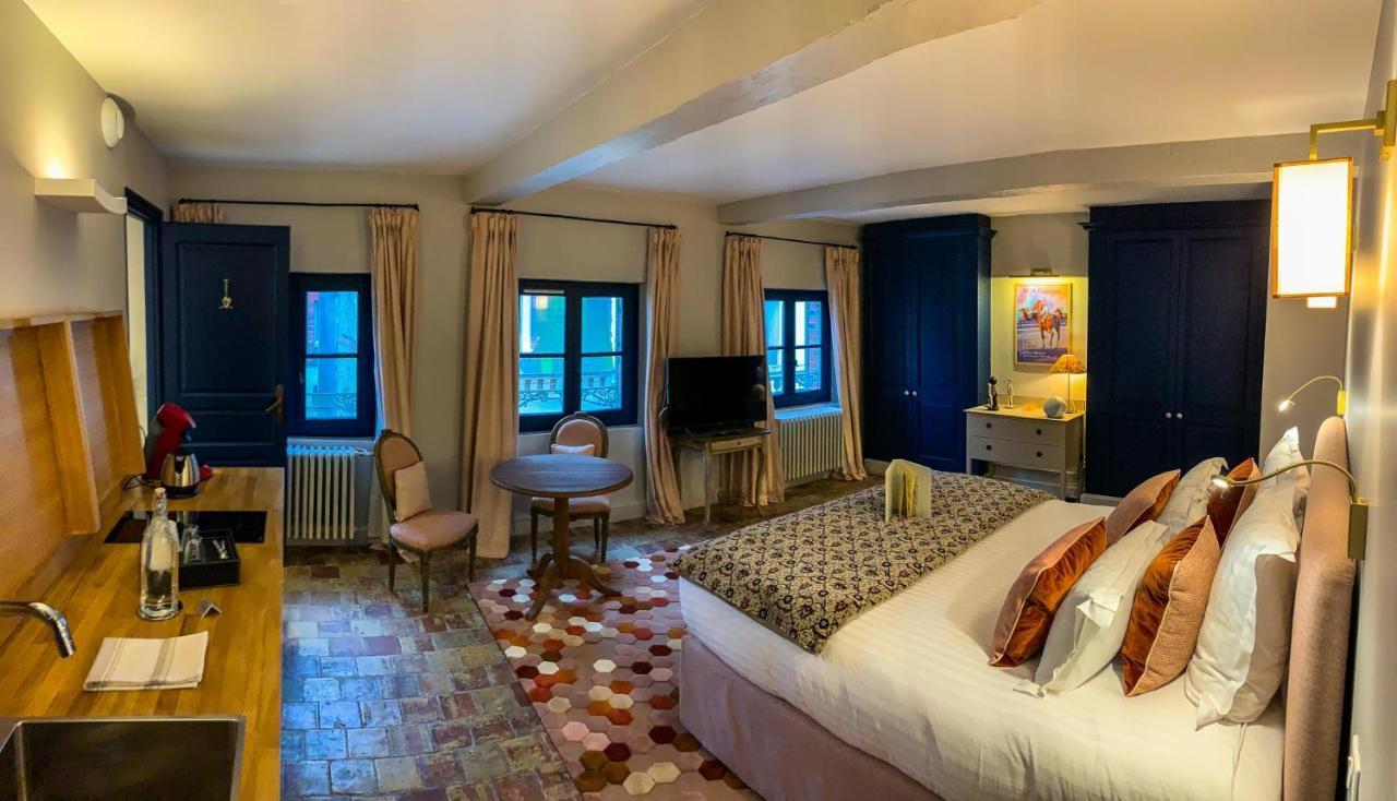 Bed and Breakfast La Petite Folie Honfleur Esterno foto