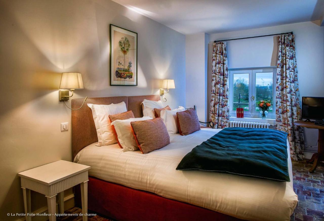 Bed and Breakfast La Petite Folie Honfleur Esterno foto